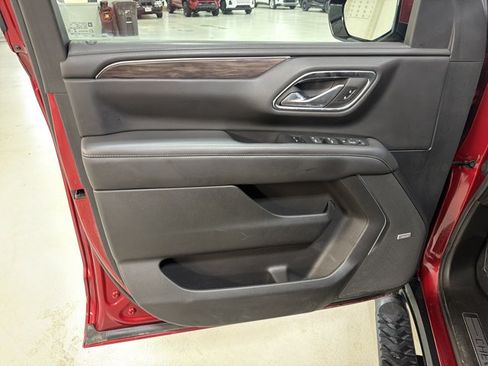 Used 2021 Chevrolet Tahoe Z71 AWD/4WD image 18