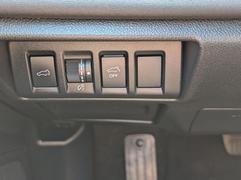 Used 2021 Subaru Outback Limited AWD/4WD image 26