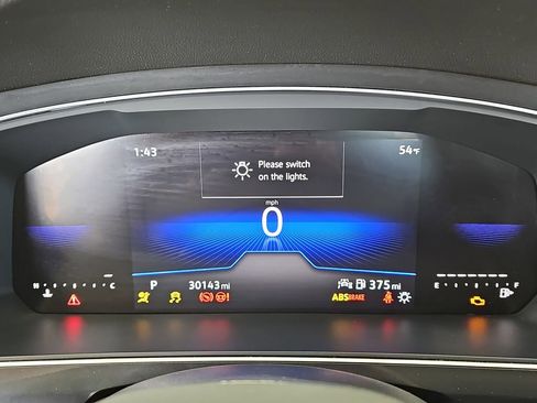 Used 2024 Volkswagen Tiguan Wolfsburg Edition image 19