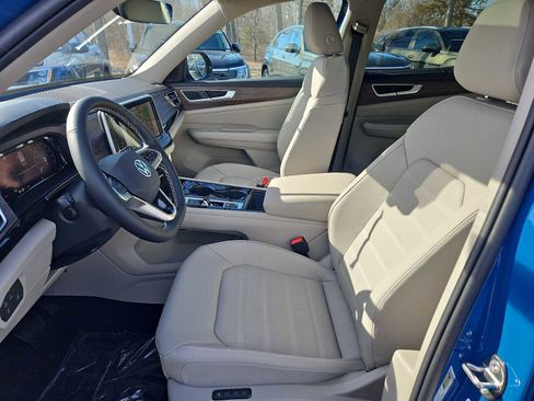 New 2026 Volkswagen Atlas SEL AWD/4WD image 9