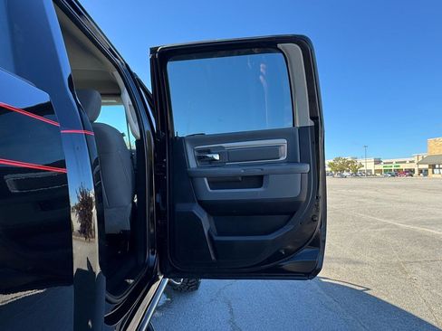 Used 2014 RAM 2500 Big Horn AWD/4WD image 19
