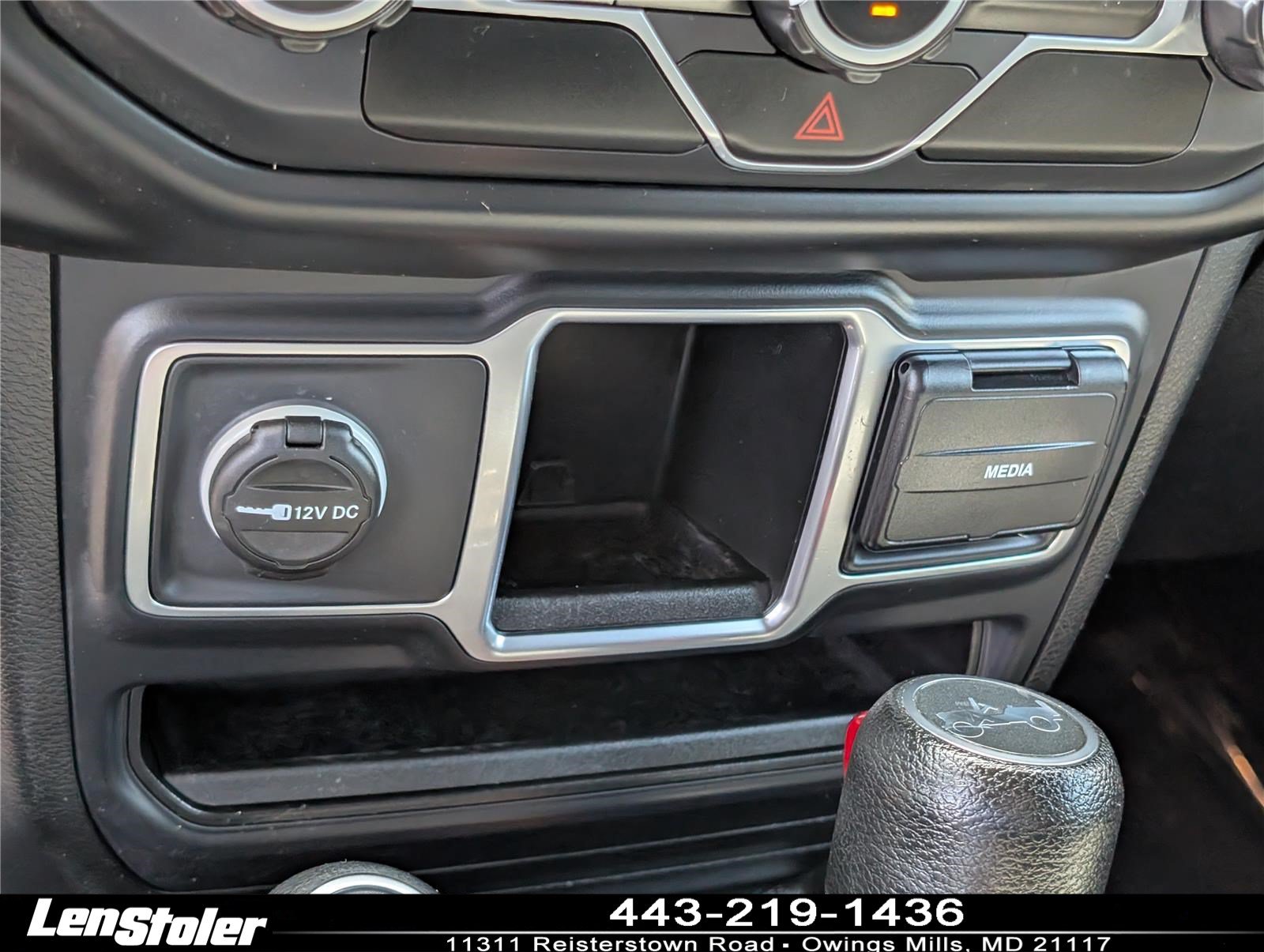 Used 2018 Jeep Wrangler Sport AWD/4WD image 26