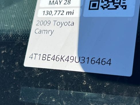 Used 2009 Toyota Camry LE FWD image 23
