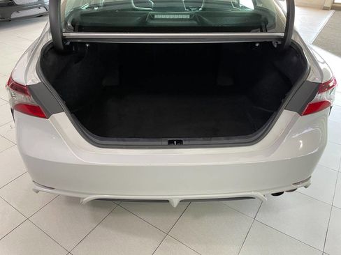 Used 2024 Toyota Camry SE image 38