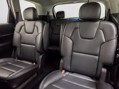 Certified 2025 Kia Telluride S AWD/4WD image 22