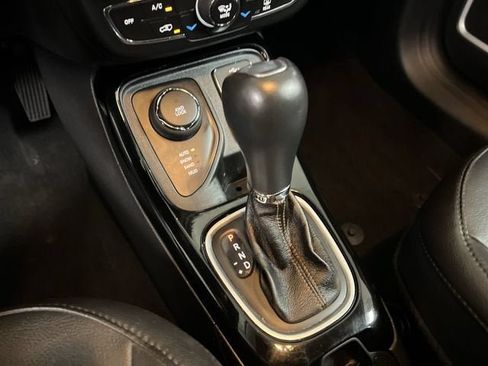Used 2020 Jeep Compass Limited AWD/4WD image 15