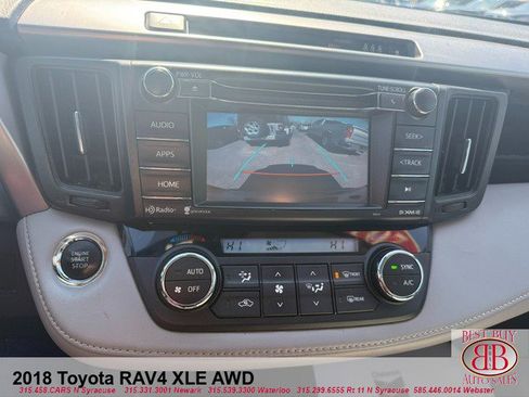 Used 2018 Toyota RAV4 XLE AWD/4WD image 15
