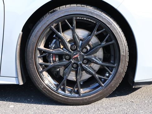 Used 2024 Chevrolet Corvette Stingray Coupe w/ Z51 Performance Package RWD image 22