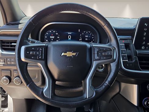 Used 2022 Chevrolet Tahoe LT w/ Luxury Package RWD image 14