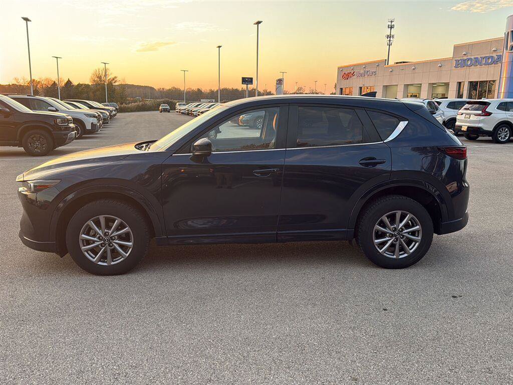 Used 2024 MAZDA CX-5 AWD 2.5 S w/ Select Package image 4