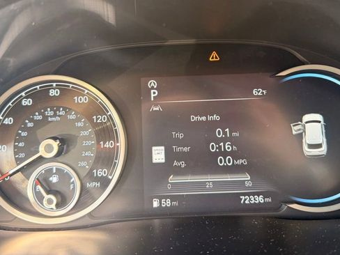 Used 2023 Genesis GV70 2.5T w/ Select Package AWD/4WD image 12