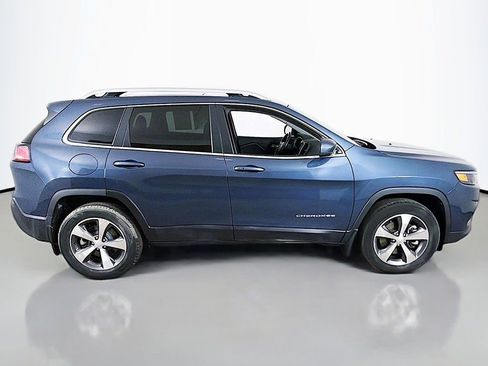 Used 2021 Jeep Cherokee Limited w/ Elite Package image 16