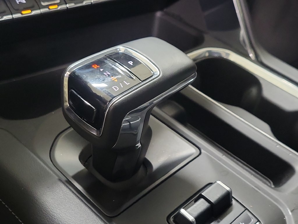 Used 2024 GMC Sierra 1500 Denali AWD/4WD image 26