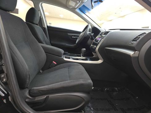 Used 2015 Nissan Altima 2.5 S FWD image 26