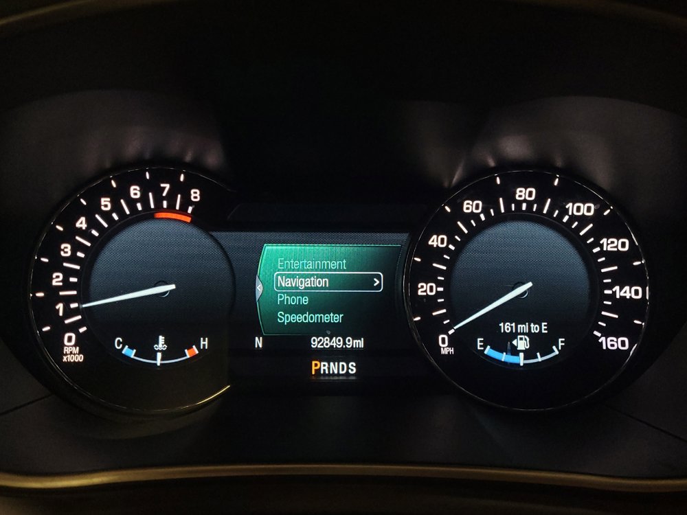 Used 2017 Lincoln MKX Select w/ Select Plus Package FWD image 23