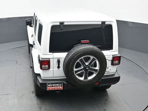 Used 2023 Jeep Wrangler Sahara w/ Cold Weather Group image 42