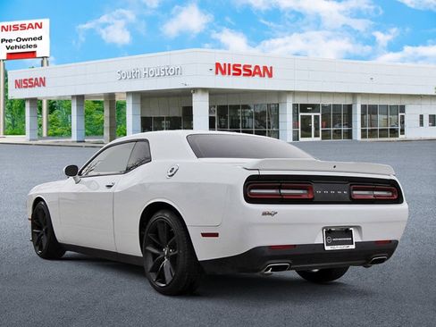 Used 2022 Dodge Challenger GT w/ Performance Handling Group image 3