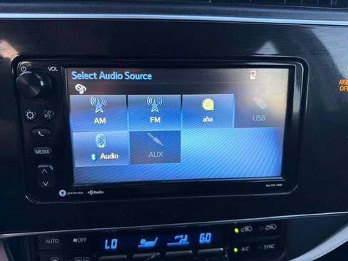 Used 2018 Toyota Corolla iM w/ All-Weather Mat Package FWD image 17