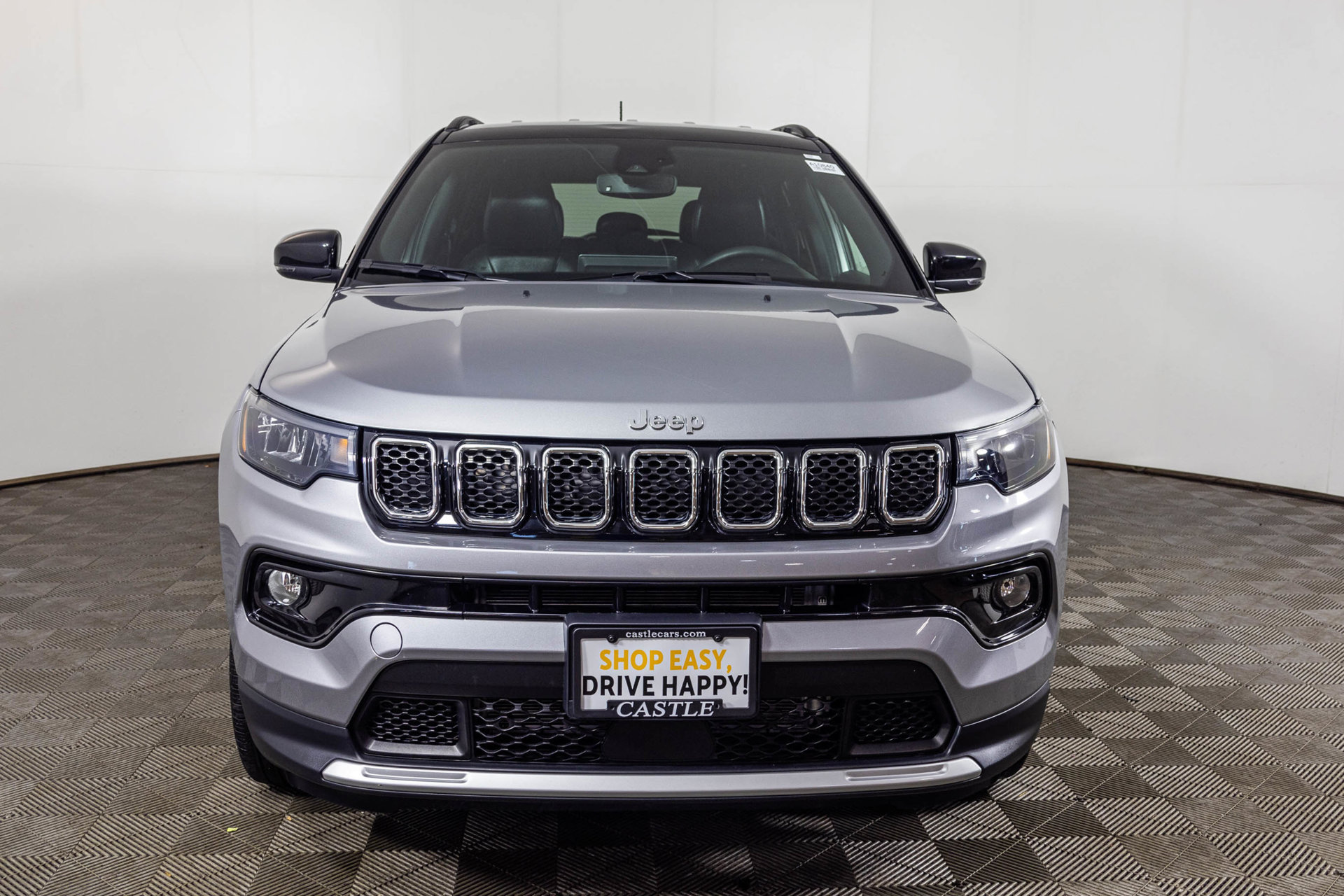 Used 2023 Jeep Compass Limited AWD/4WD image 11