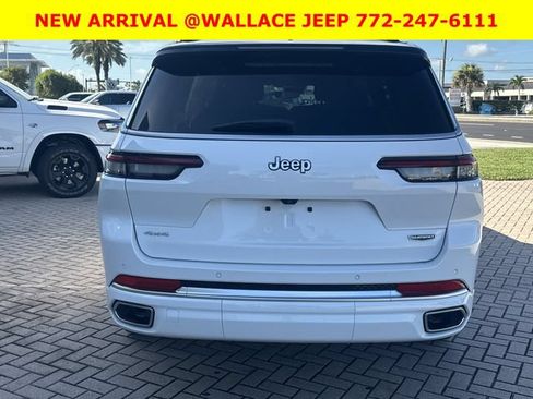 Used 2025 Jeep Grand Cherokee L Summit AWD/4WD image 8