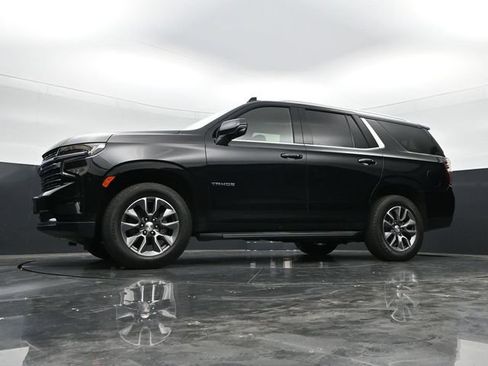 Used 2024 Chevrolet Tahoe LT w/ Luxury Package AWD/4WD image 43