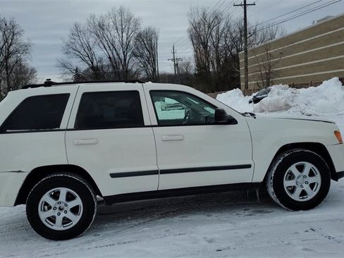 Used 2009 Jeep Grand Cherokee Laredo w/ Trailer Tow Group image 9