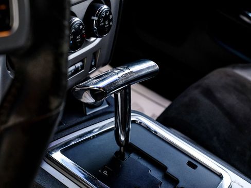 Used 2013 Dodge Challenger SRT8 w/ Harman Kardon Audio Group image 37