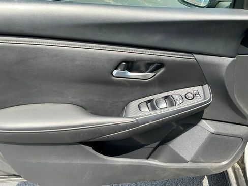 Used 2024 Nissan Sentra SV w/ All-Weather Package FWD image 13