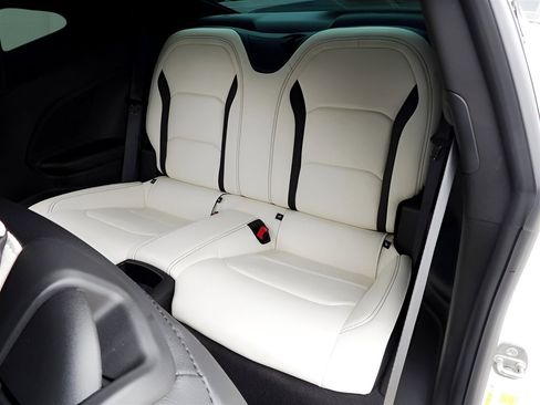 Used 2021 Chevrolet Camaro LT w/ RS Package image 29