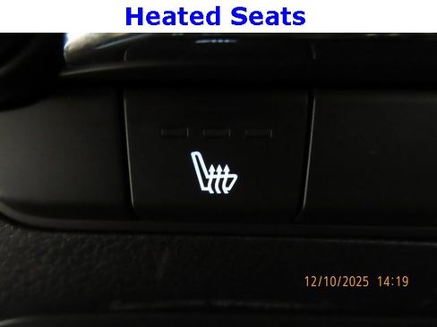 Used 2025 MAZDA MAZDA3 s image 28