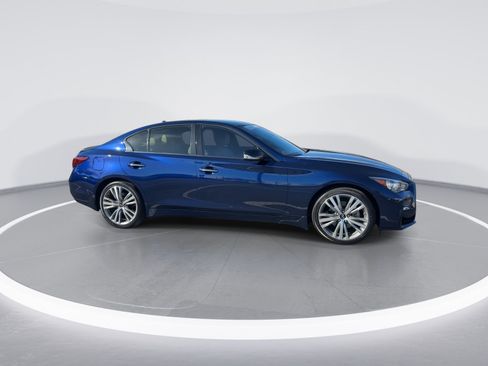 Used 2024 INFINITI Q50 Sensory image 10