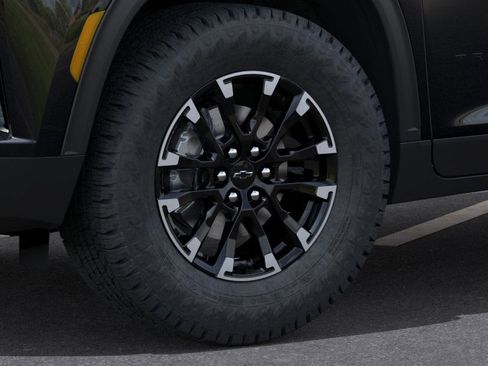 New 2026 Chevrolet Traverse Z71 image 9