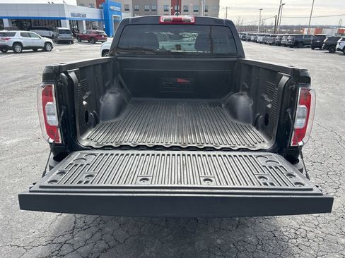 Used 2019 GMC Canyon SLE image 39