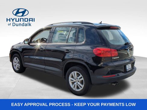 Used 2016 Volkswagen Tiguan S image 3