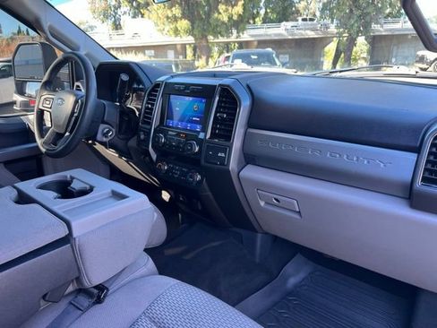 Used 2022 Ford F250 XLT w/ XLT Value Package AWD/4WD image 30