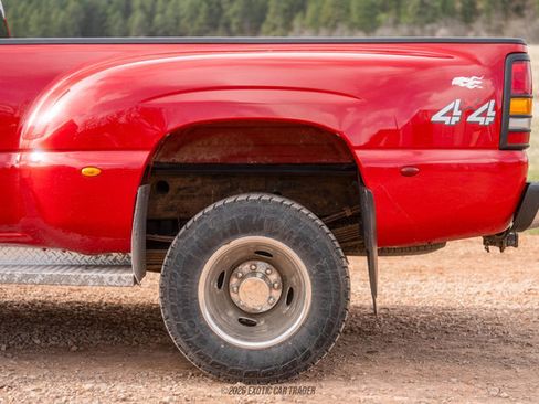 Used 2001 Chevrolet Silverado 3500 LS w/ Off-Road Skid Plate Pkg image 76