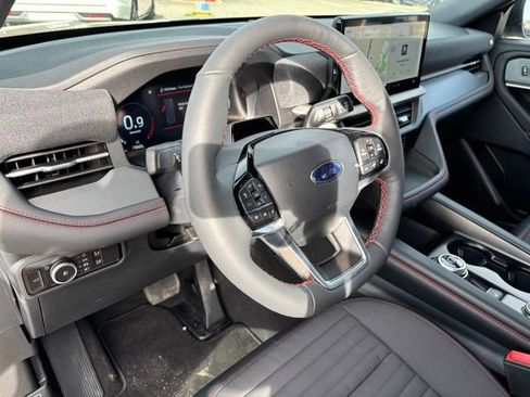 New 2026 Ford Explorer ST-Line w/ ST-Line Street Pack image 13