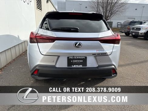 Used 2025 Lexus UX 300h AWD image 4