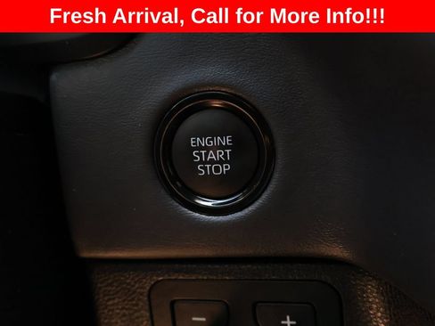 Used 2025 Toyota Tundra Platinum AWD/4WD image 26