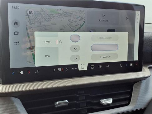 New 2026 Ford Explorer Active image 7