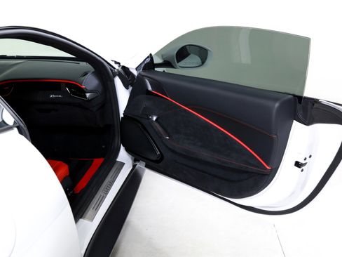 Used 2023 Ferrari Roma image 16