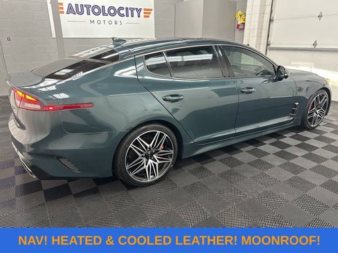 Used 2022 Kia Stinger GT2 RWD image 11