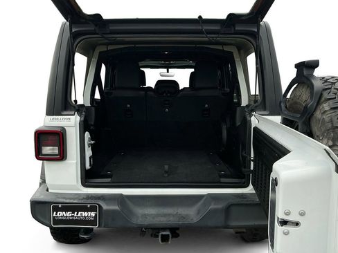 Used 2021 Jeep Wrangler Unlimited Sport image 24