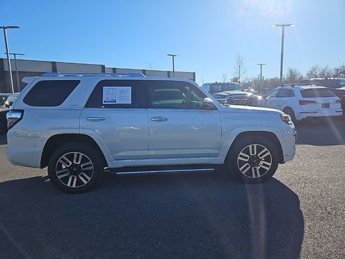 Used 2022 Toyota 4Runner Limited image 8