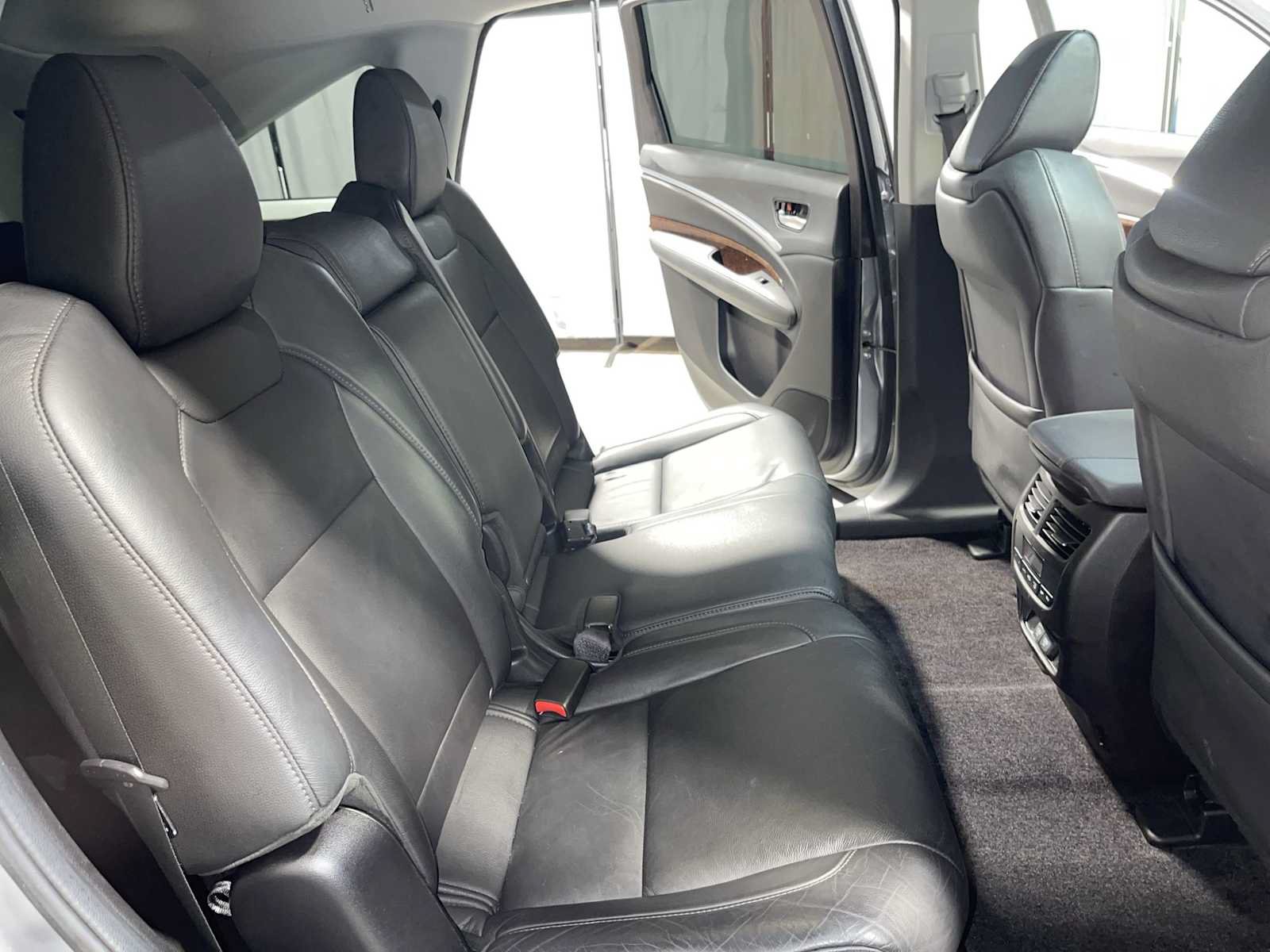 Used 2018 Acura MDX SH-AWD image 13