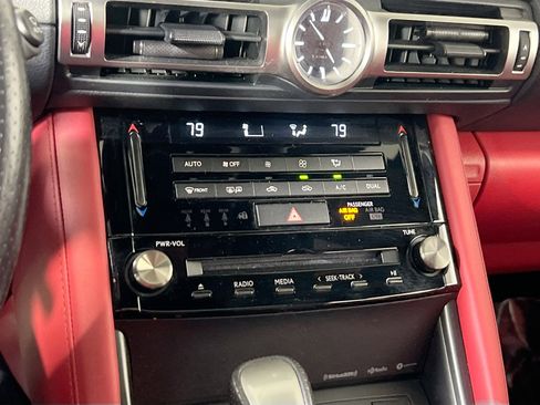 Used 2022 Lexus IS 350 F Sport image 15