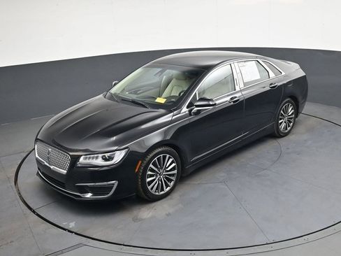 Used 2019 Lincoln MKZ Premiere FWD image 27
