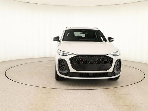 New 2025 Audi SQ5 Premium Plus image 11