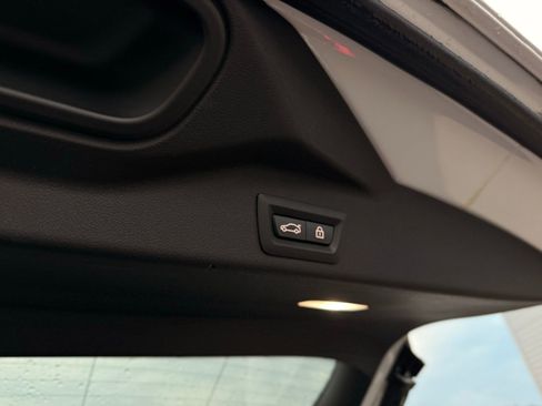 Used 2019 BMW X5 xDrive40i w/ Convenience Package image 34