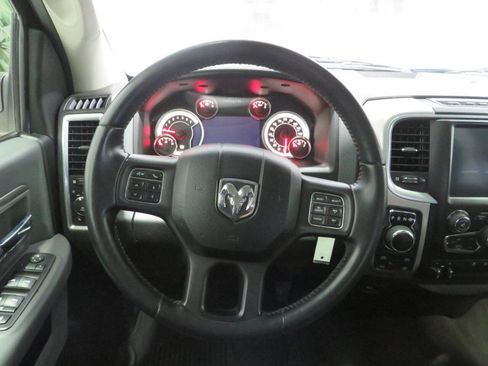 Used 2017 RAM 1500 Lone Star AWD/4WD image 15